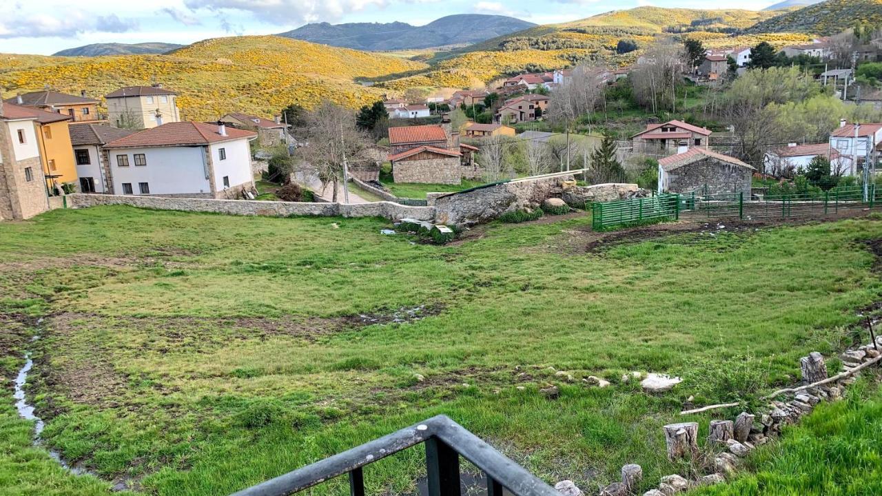 La Puerta de Gredos Villa San Martín del Pimpollar Exterior foto